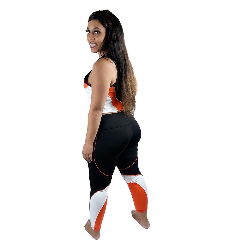 Color Block Crop Top Legging Set - Picture 2 of 4